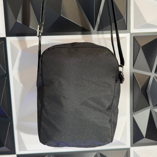 Ronyonera “Just Play Chess”